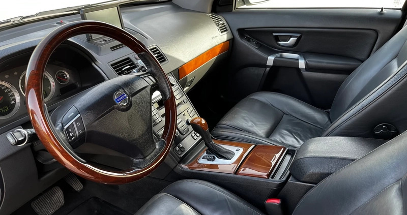 Volvo XC 90 cena 58000 przebieg: 242000, rok produkcji 2010 z Warszawa małe 529